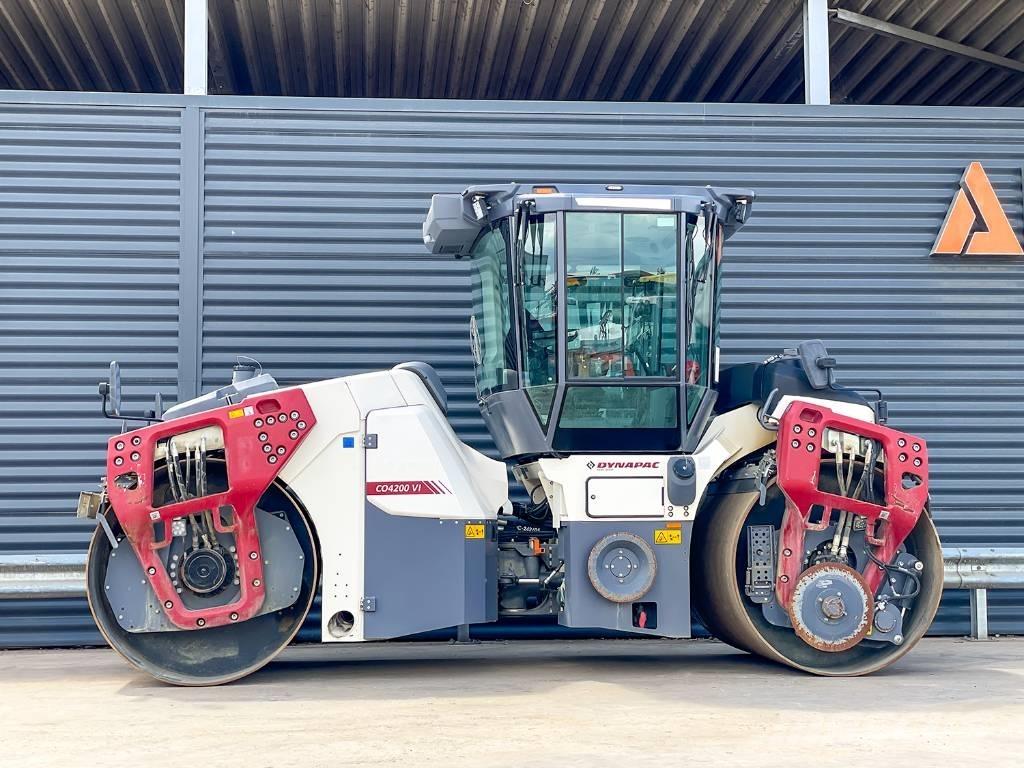 Dynapac CO4200 VI Rouleaux tandem
