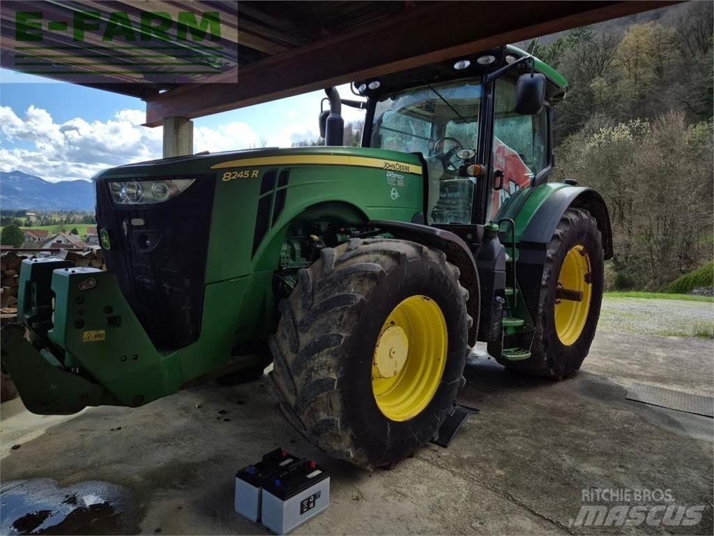 John Deere 8245 R Tracteur