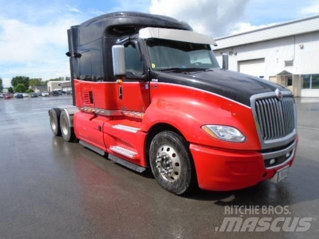 International LT625 Tracteur routier