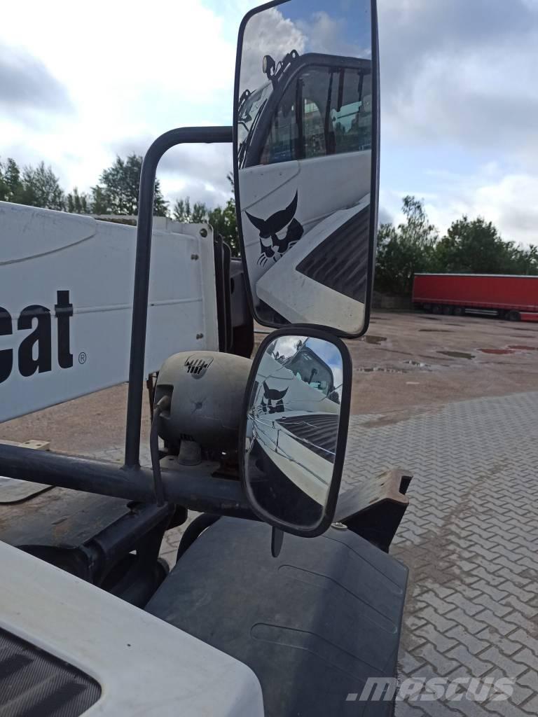 Bobcat T 40.180 Chariot télescopique