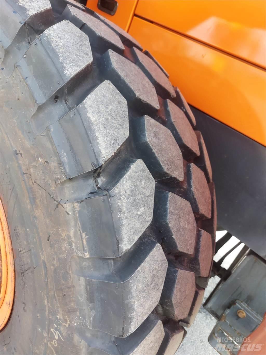 Doosan DL220-5 Chargeuse sur pneus