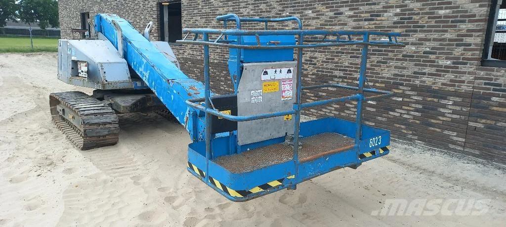 Aichi SR 12 B Nacelles télescopiques