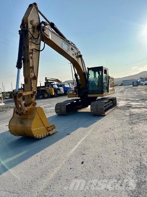 CAT 320 NEXT GEN Pelle sur chenilles