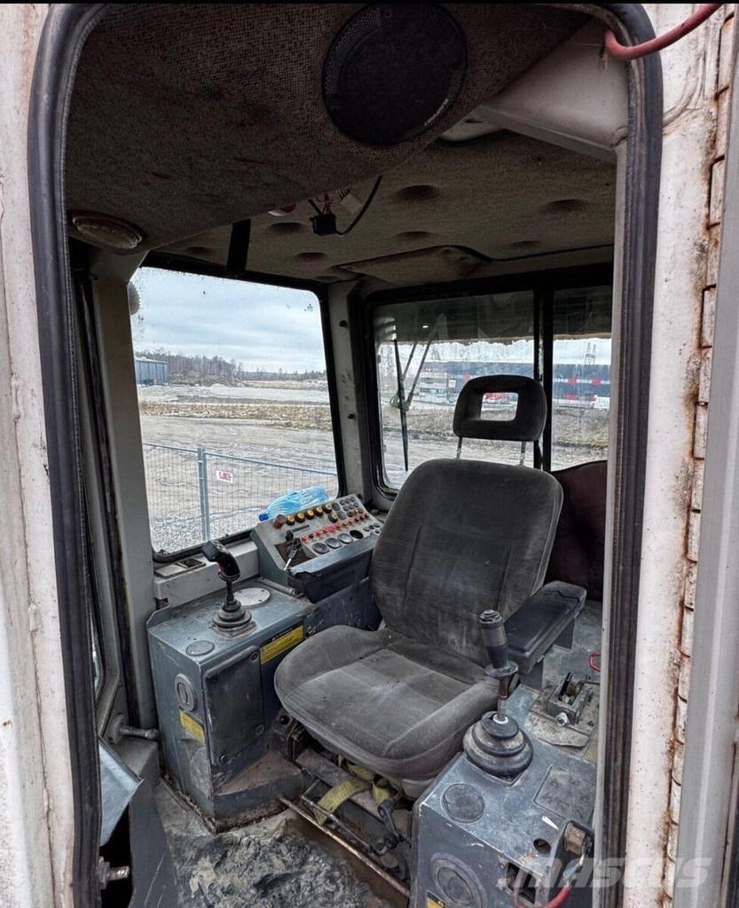 Liebherr 732 Bouteurs sur chenilles