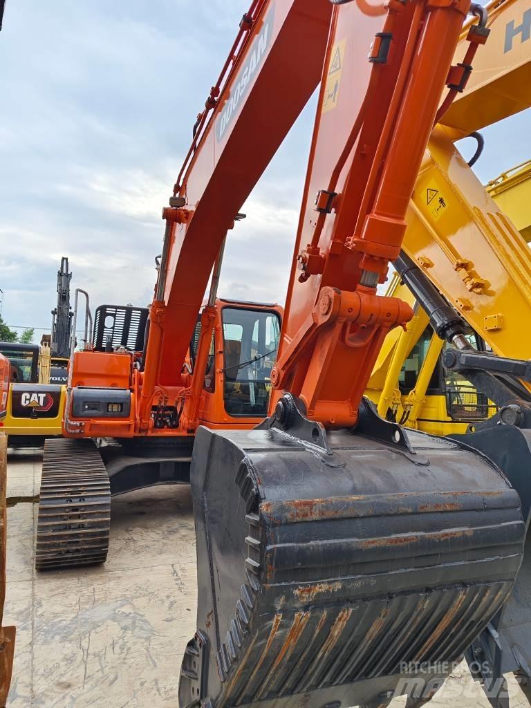 Doosan DX 225 LC-9C Pelle sur chenilles
