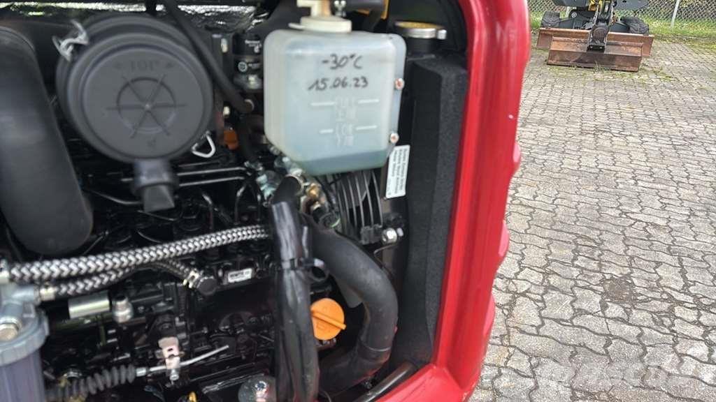 Takeuchi TB216 Mini pelle < 7t