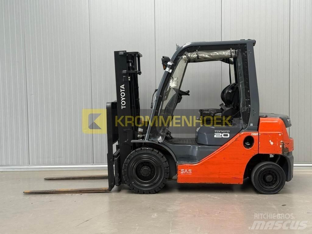 Toyota 02-8FDF20 Chariots diesel