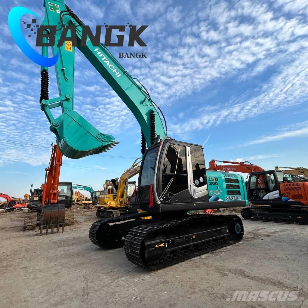 Hitachi 200 Pelle sur pneus