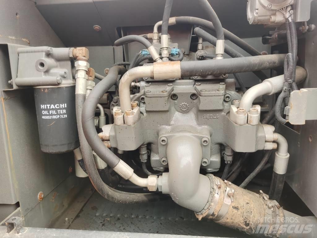 Hitachi ZX 200 Pelle sur chenilles