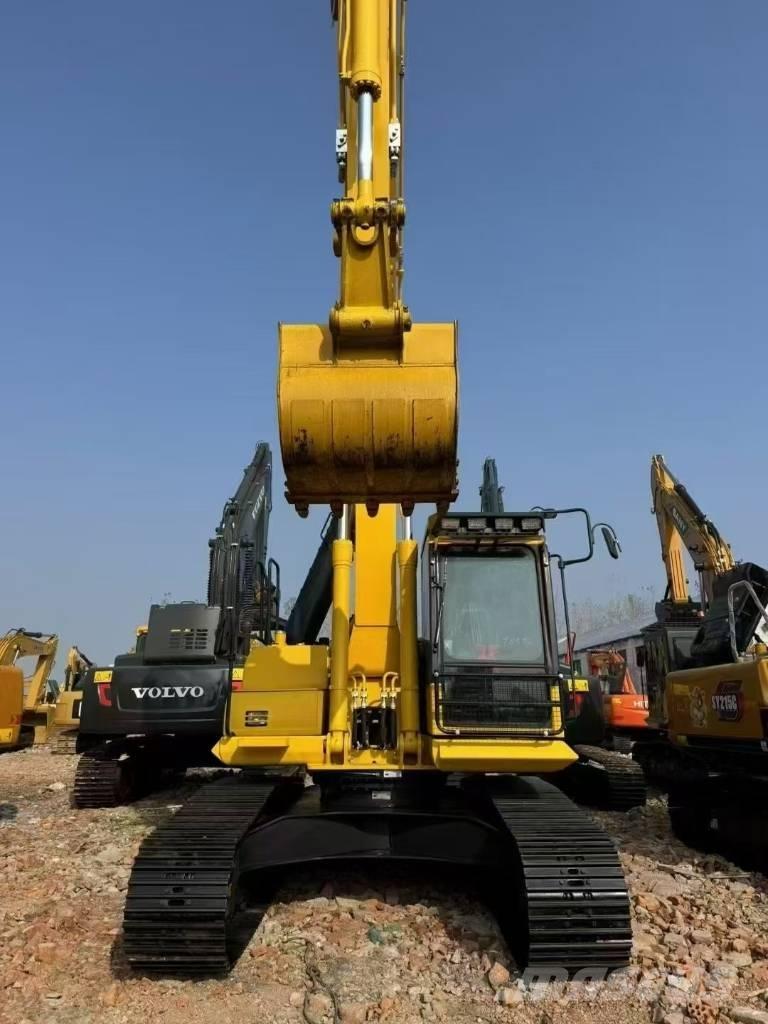 Komatsu PC 220-8 Pelle sur chenilles