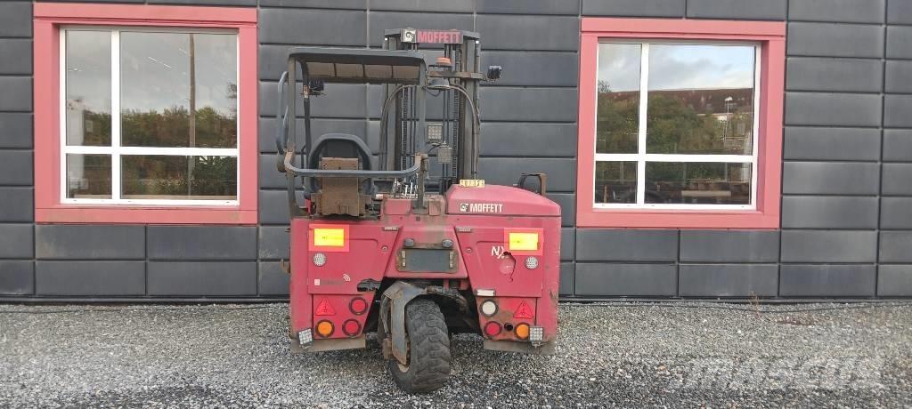 Moffett M5 25.3P NX Chariots diesel
