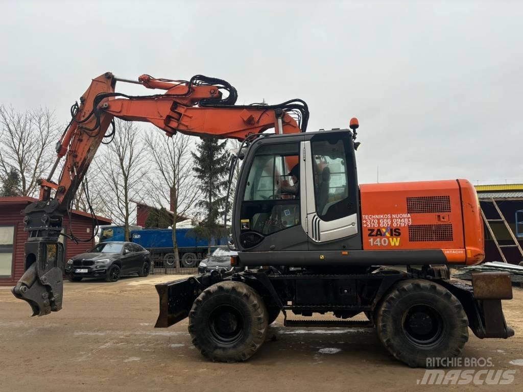 Hitachi ZX 140 W-3 Pelle sur pneus