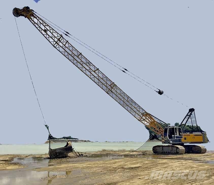 Liebherr HS 853 Dragline