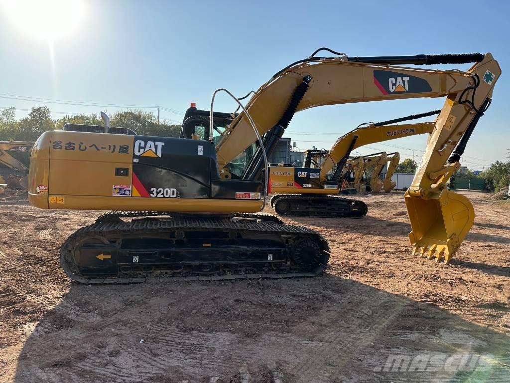 CAT 320 D L Pelle sur chenilles