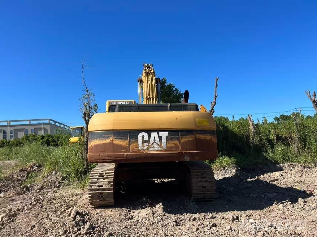 CAT 330 C Pelle sur chenilles