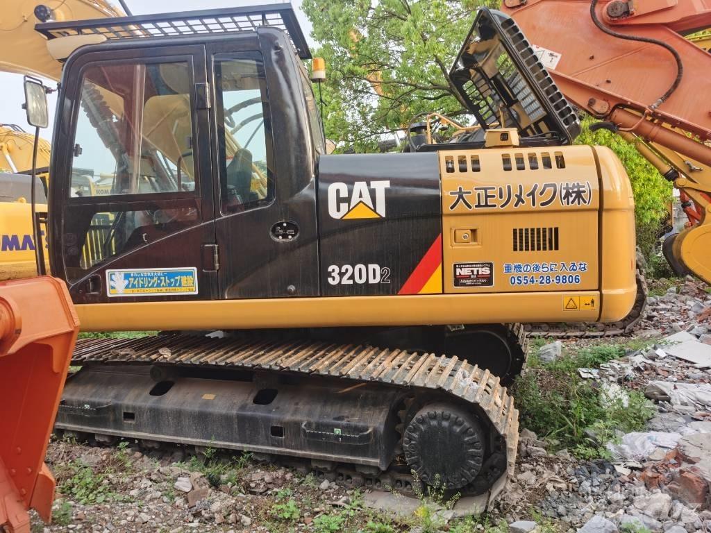 CAT 320 D2 Pelle sur chenilles