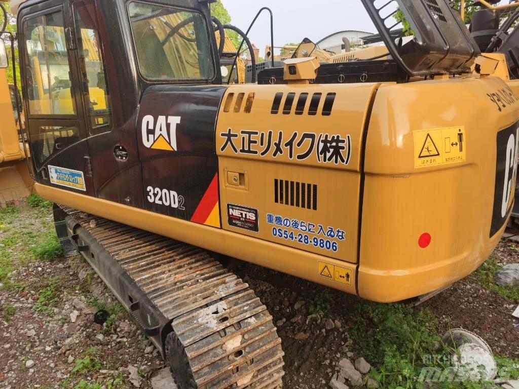 CAT 320 D2 Pelle sur chenilles