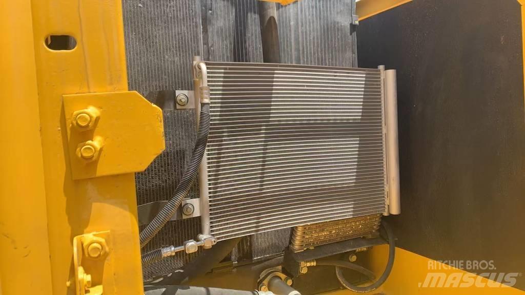 Komatsu PC 200-8N1 Pelle sur chenilles