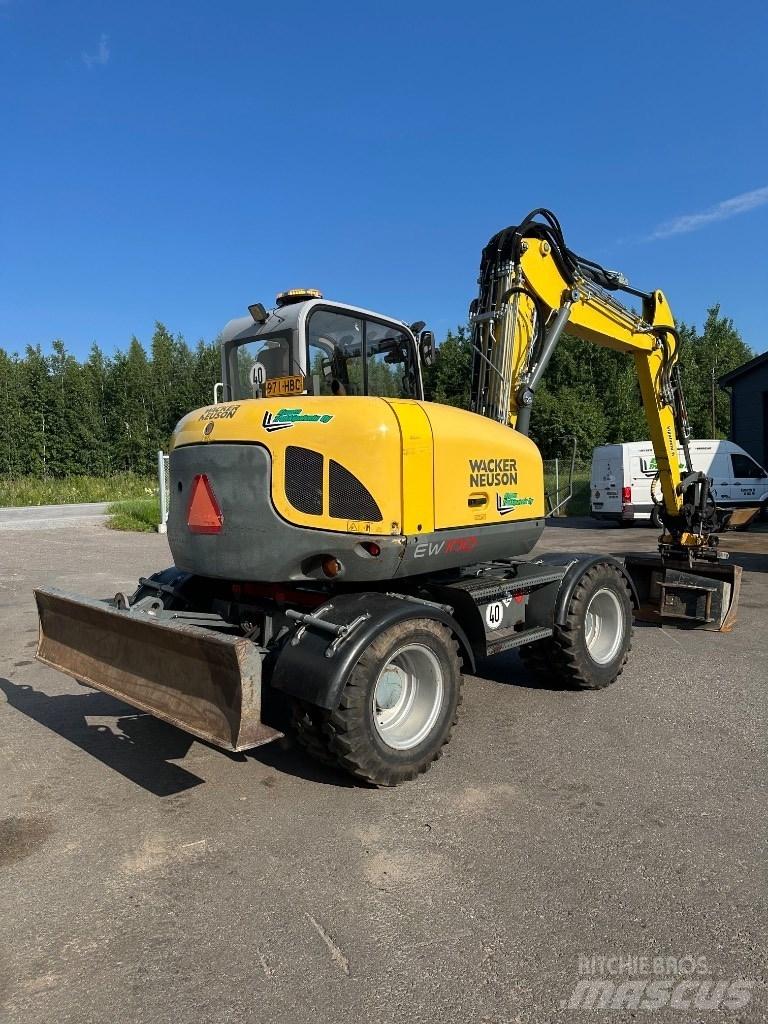 Wacker Neuson EW 100 Pelle sur pneus