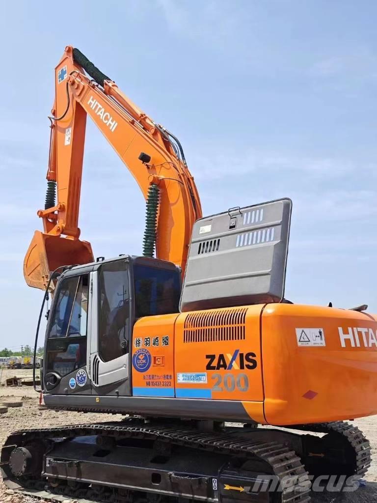 Hitachi ZX200 Pelle sur chenilles