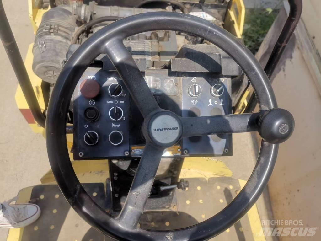 Dynapack cc142 Rouleaux monocylindre