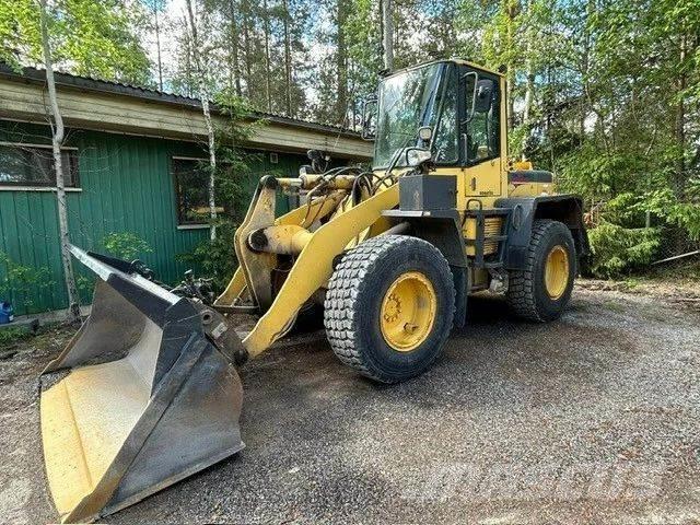 Komatsu WA 180-3 Chargeuse sur pneus