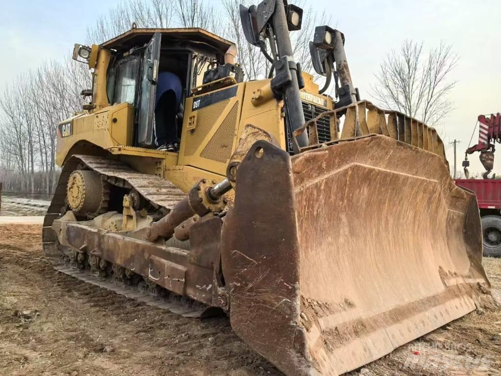 CAT D8T bulldozers Bouteurs sur chenilles