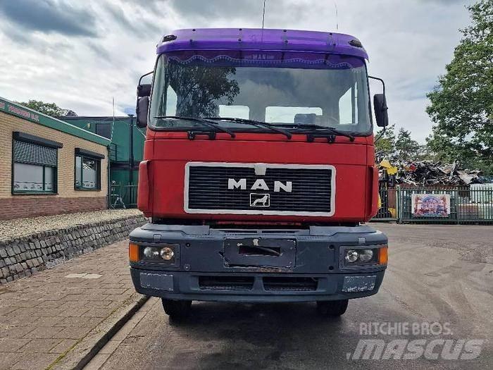 MAN 35.402 VFK Autre remorque