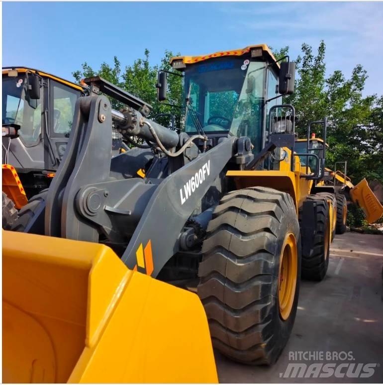 XCMG LW 600 FV Chargeuse sur pneus