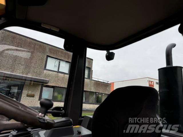 Volvo L 25 F Chargeuse sur pneus