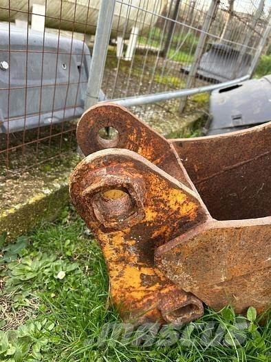 Venieri VF 7.33 Tractopelle
