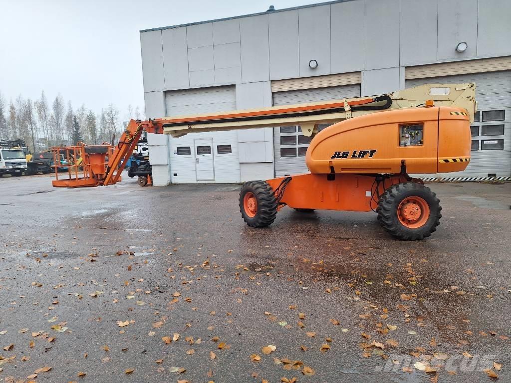 JLG 660 SJ 4x4x4 Nacelles articulées