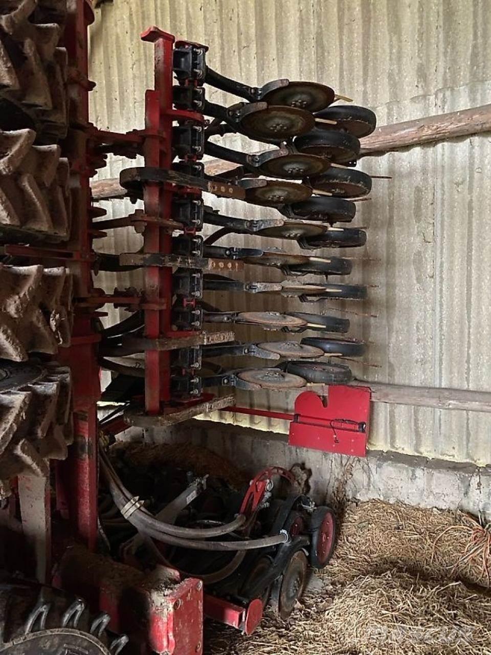 Horsch Focus 6 TD Semoir combiné