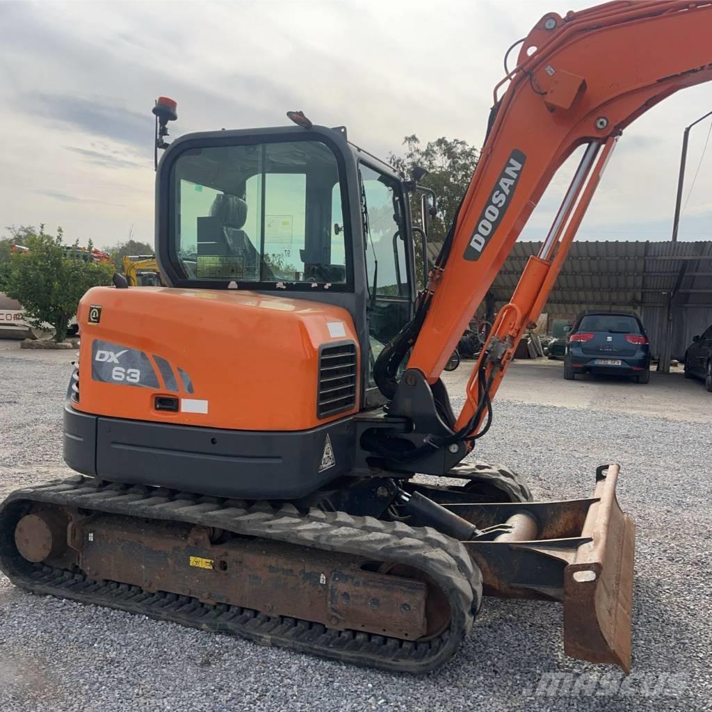 Doosan DX 63-3 Mini pelle < 7t