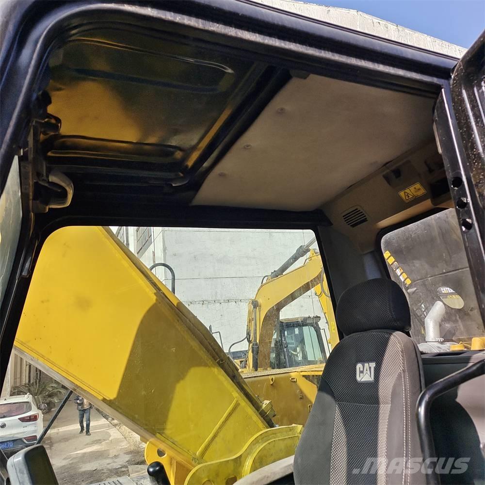 CAT 329 D Pelle sur chenilles