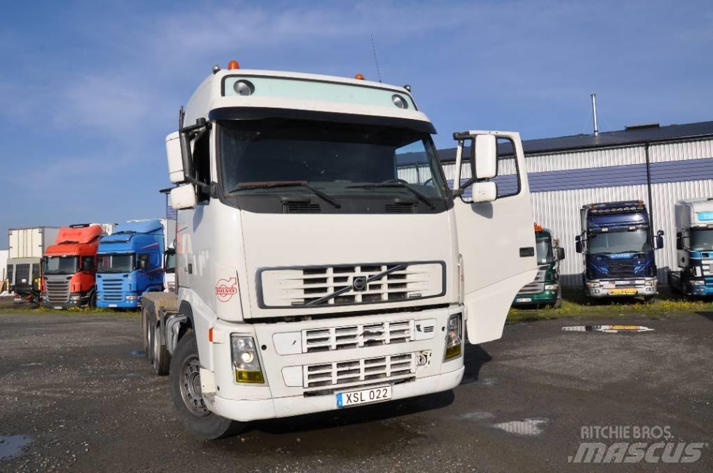 Volvo FH480 37 8X4 Camion ampliroll