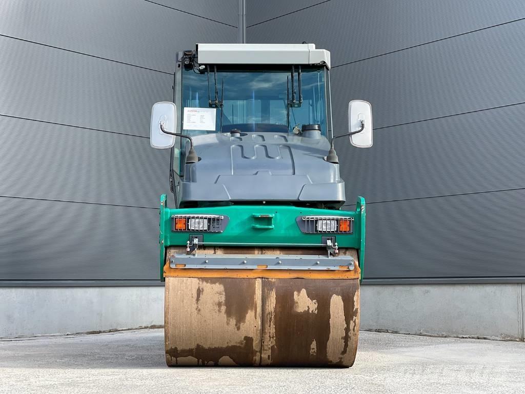 Hamm DV 70 VV Rouleaux tandem