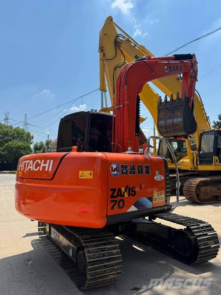 Hitachi ZX 70 Pelle sur chenilles