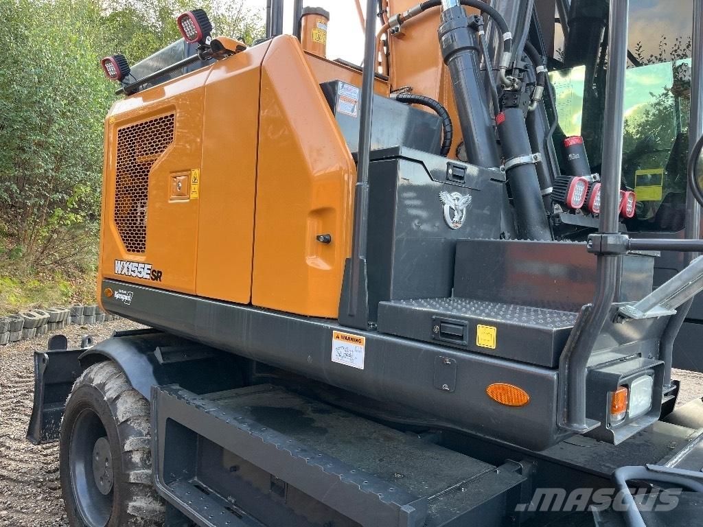 CASE WX 155 ESR Pelle sur pneus