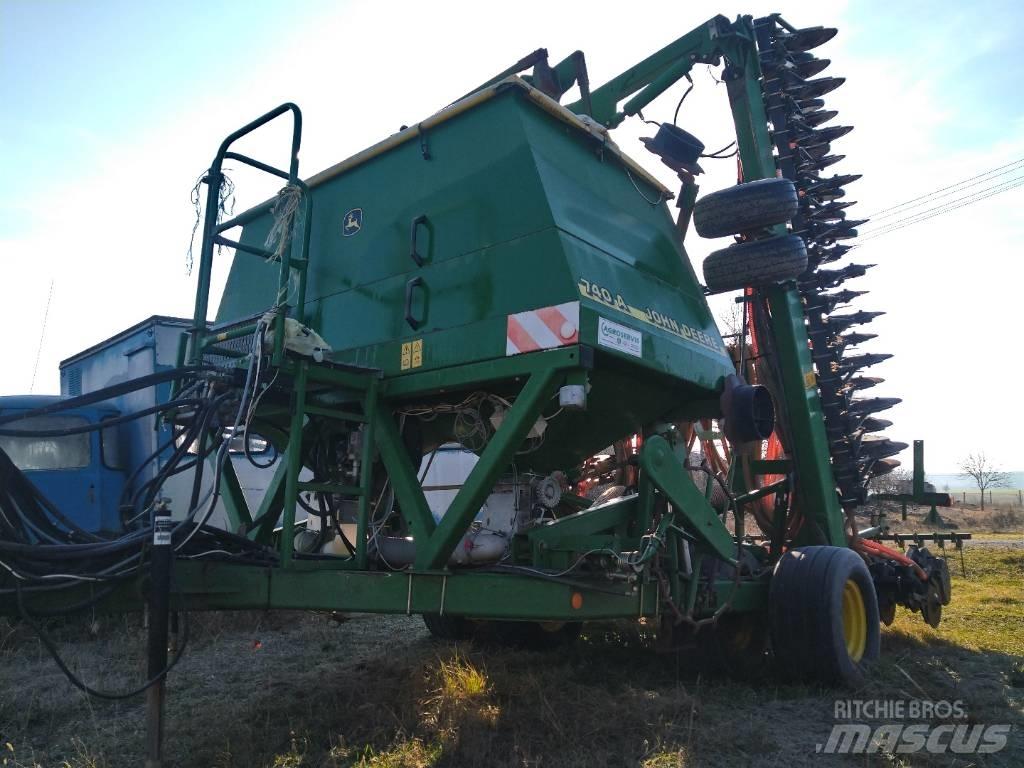John Deere 740 A 9m Semoir
