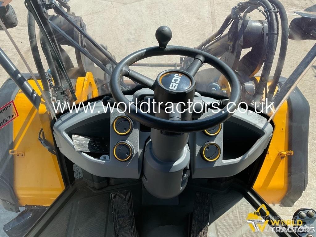 JCB 457 AGRI Chargeuse sur pneus