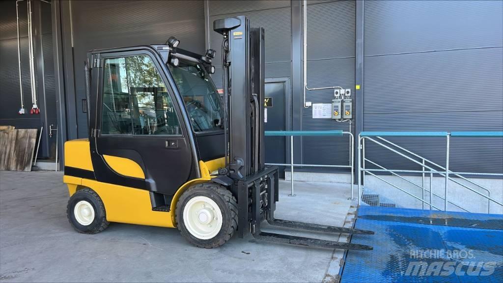 Yale GDP 30 VX Chariots diesel