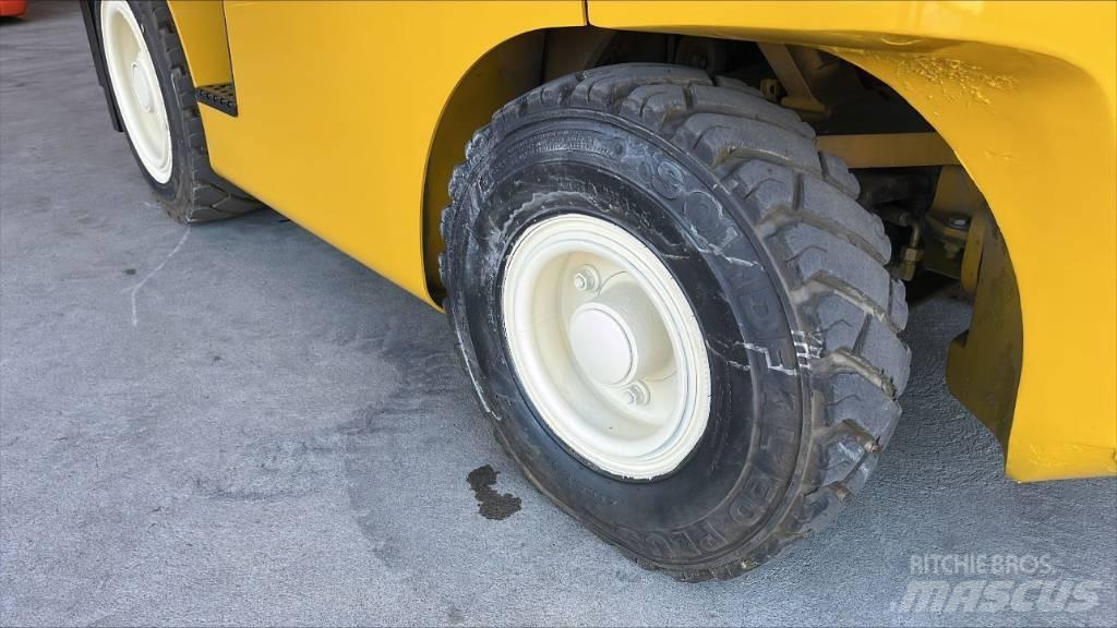 Yale GDP 30 VX Chariots diesel