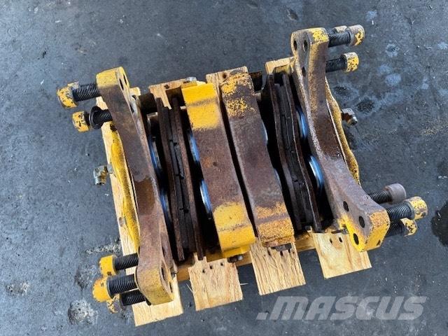 Volvo A 25 D ZACISK Freins