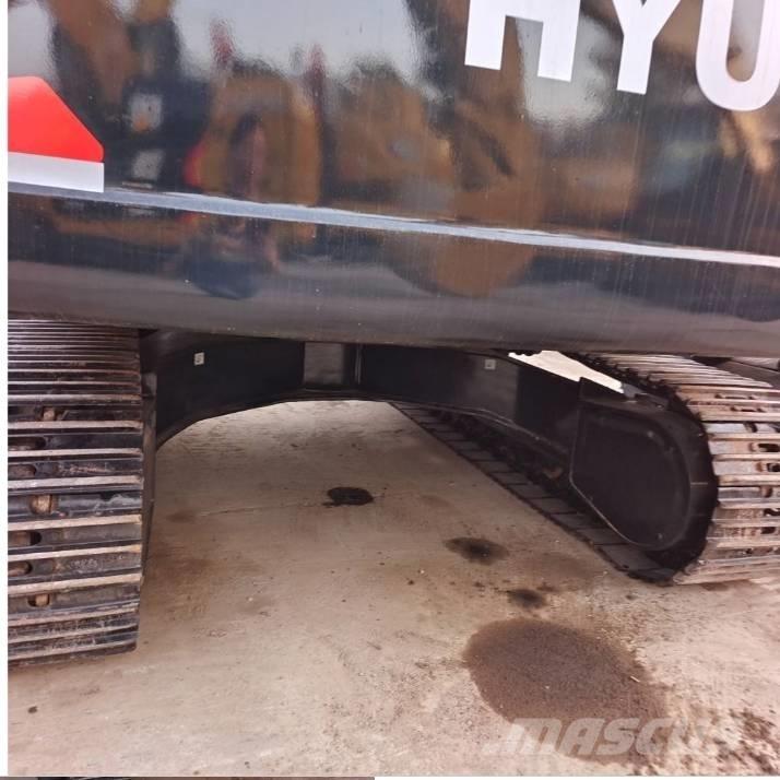 Hyundai 330LC-9S Pelle sur chenilles