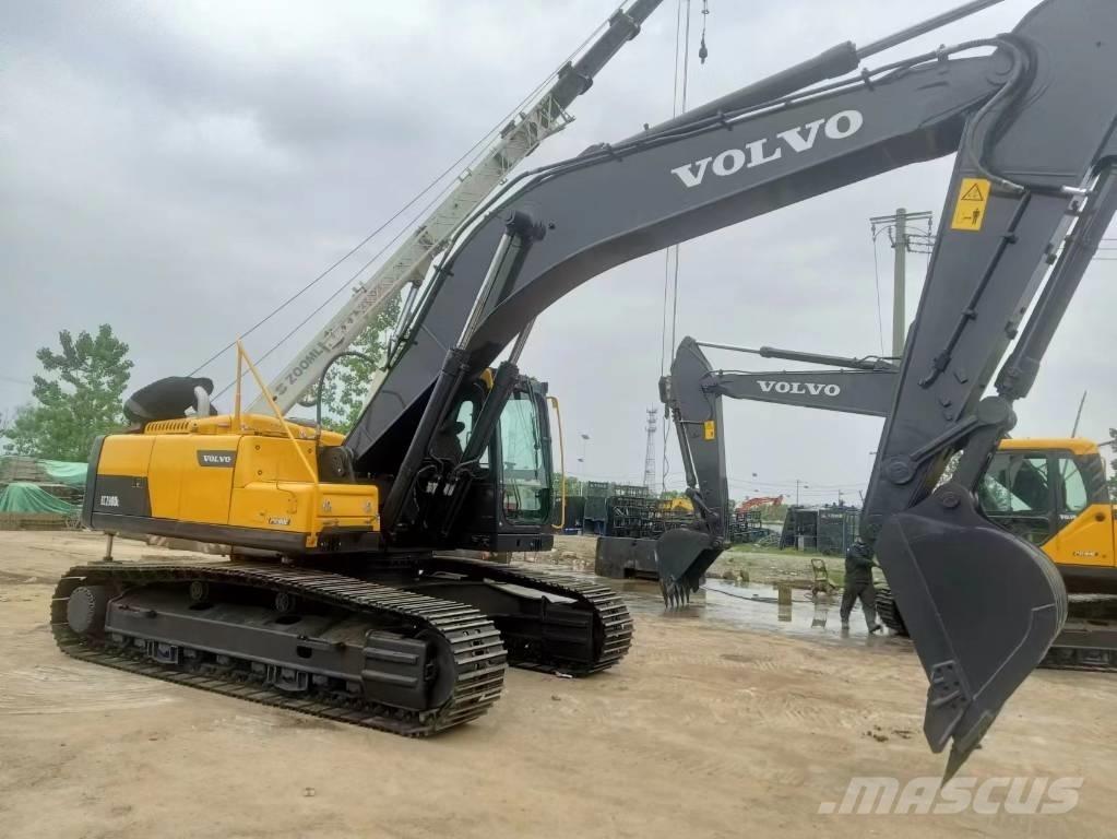 Volvo EC 290 DL Pelle sur chenilles
