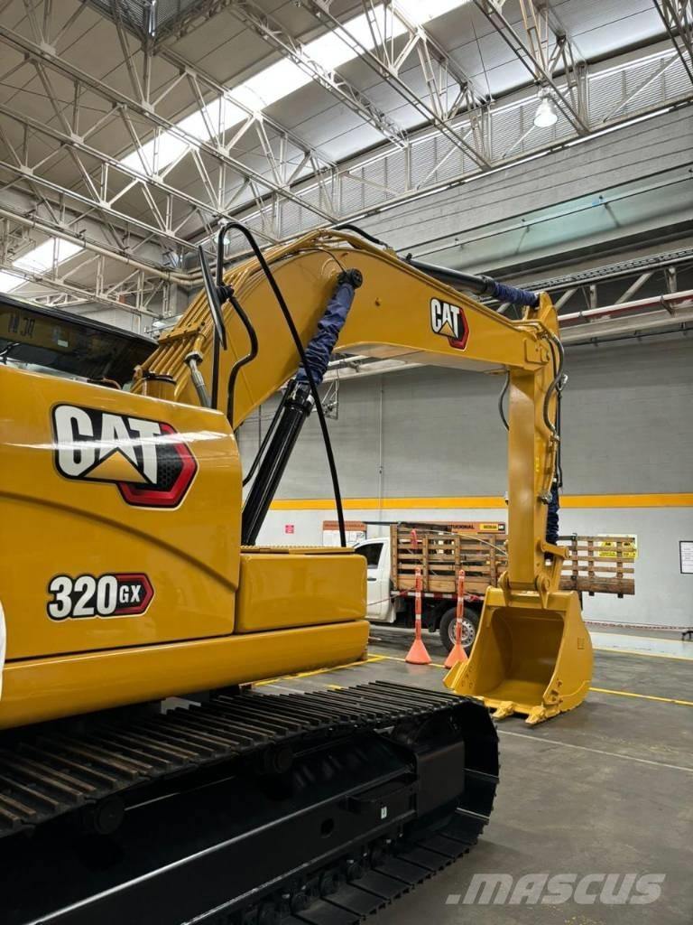 CAT 320 Pelle sur chenilles