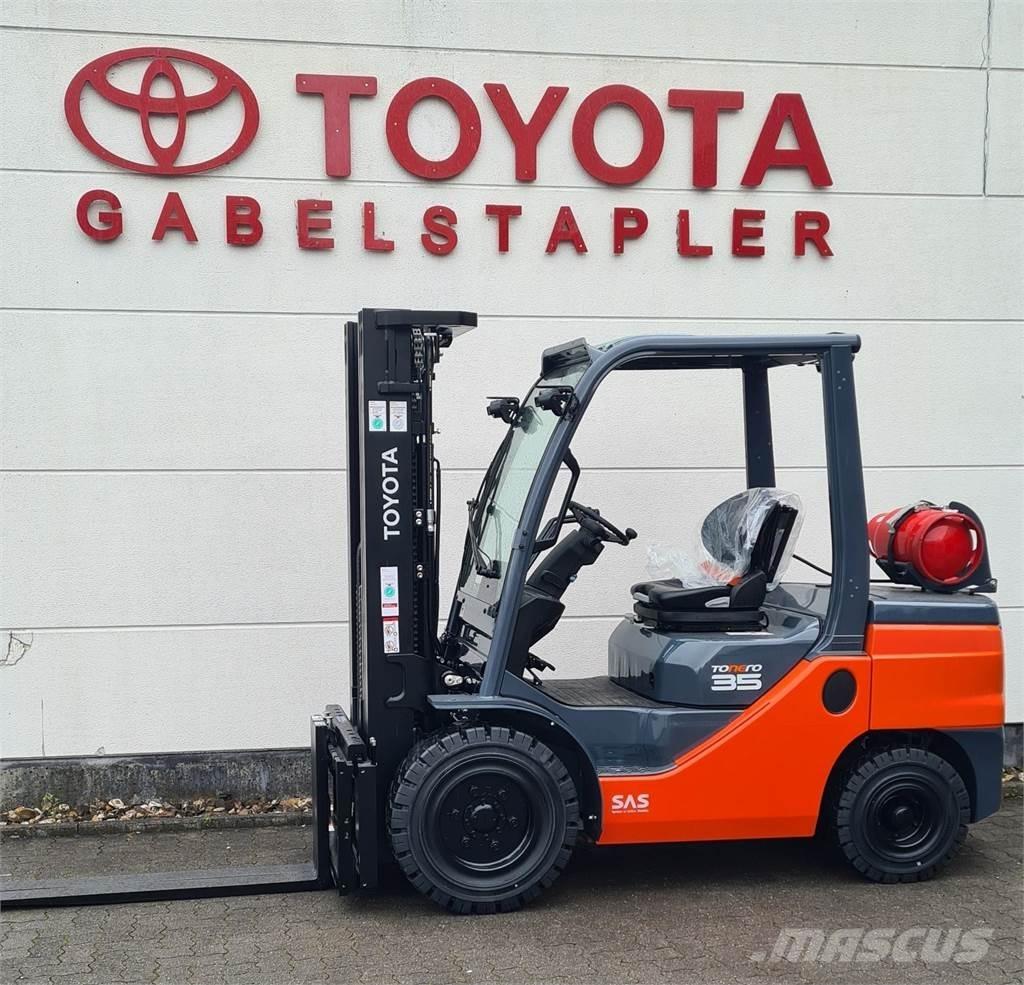 Toyota 02-8FGJF35 Chariots GPL