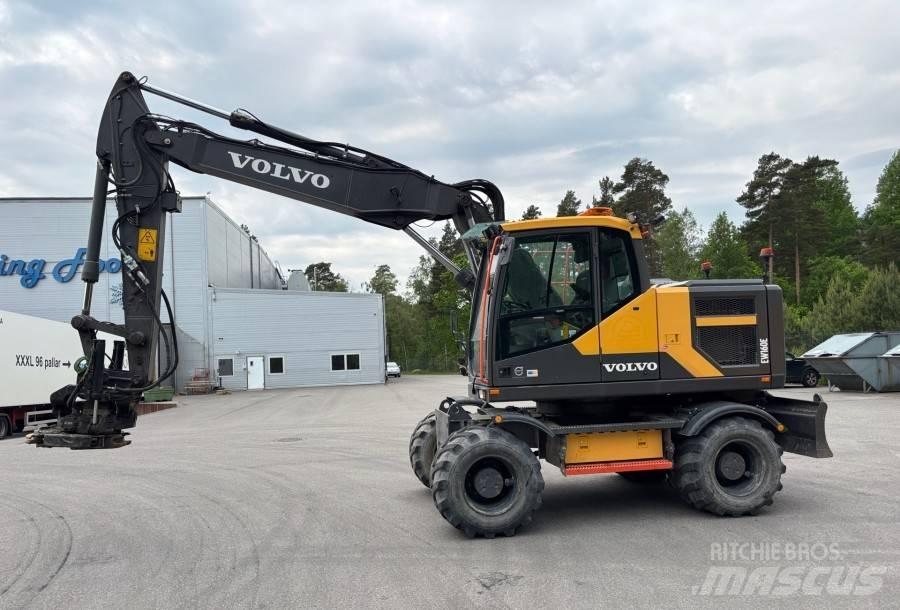 Volvo EW160E Pelle sur pneus