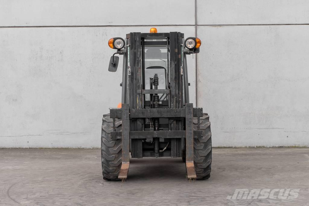 Ausa C 250 H X4 Chariots diesel